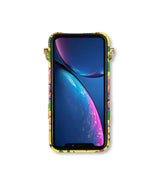 luxus iphone 13 Pro lederhülle in gelb mit einem einzigartigen design von vorne nur von mia min milano.