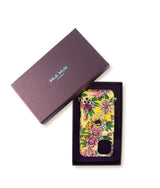 luxus iphone 13 Pro lederhülle in gelb mit einem einzigartigen design mit Kartenfach nur - mia min milano Geschenk Box